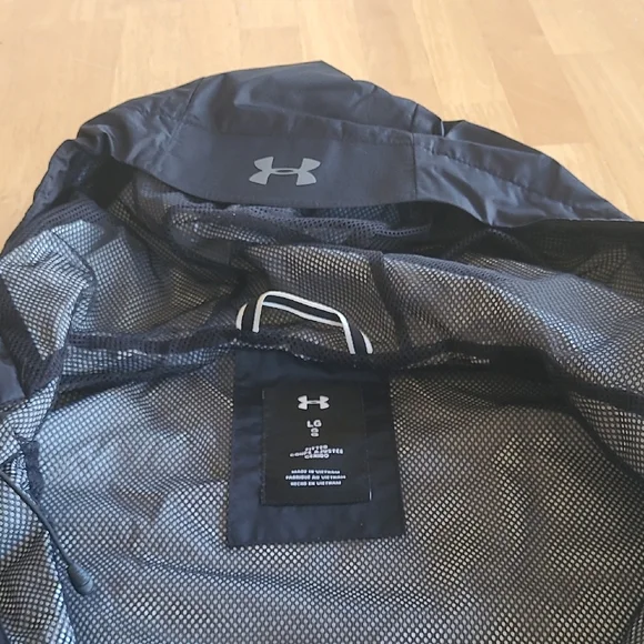 Under Armour Charcoal Hooded Jacket - Picture 3 of 6